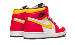 Air Jordan 1 High OG "Light Fusion Red" 555088 603