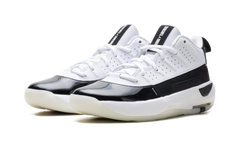 Max Aura 7 "White Summit White Black" HQ2091 100
