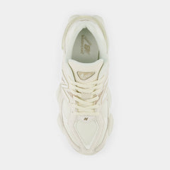 9060 Mens Lifestyle Shoes (Beige/White)