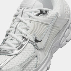 Zoom Vomero 5 Chrome Toe Womens Running Shoes (White/Metallic Silver/Summit White)