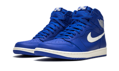 Air Jordan 1 Retro High OG "Hyper Royal" 555088 401