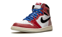 Air Jordan 1 Retro High OG "Trophy Room - With Blue Laces" DA2728 100B