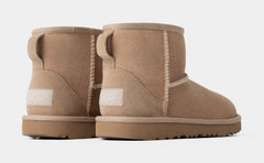 Classic Mini II Grade School Boots (Sand/Beige)