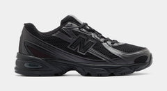 740 Mens Running Shoes (Black/Cement Grey)