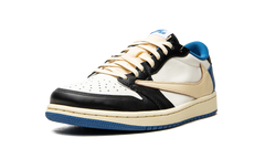 Air Jordan 1 Low OG SP "Travis Scott - Fragment" DM7866 140