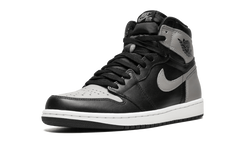 Air Jordan 1 Retro High OG "Shadow 2018" 555088 013