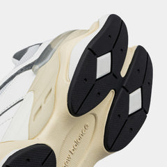 9060 Grade School Lifestyle Shoes (Sea Salt/Castle Rock)