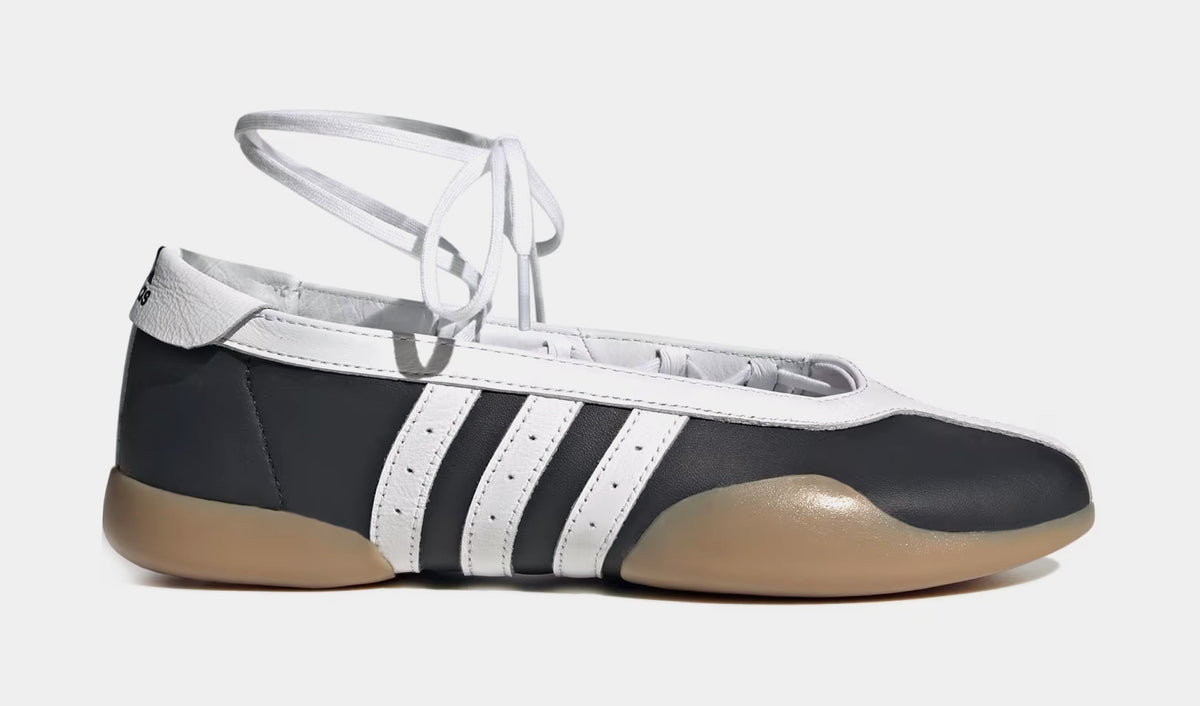 Taekwondo Mei Ballet Womens Lifestyle Shoes (Core Black/Cloud White/Gum)