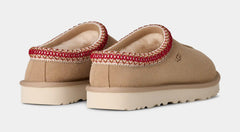 Tasman II Slipper Womens Sandals (Sand/Dark Cherry)