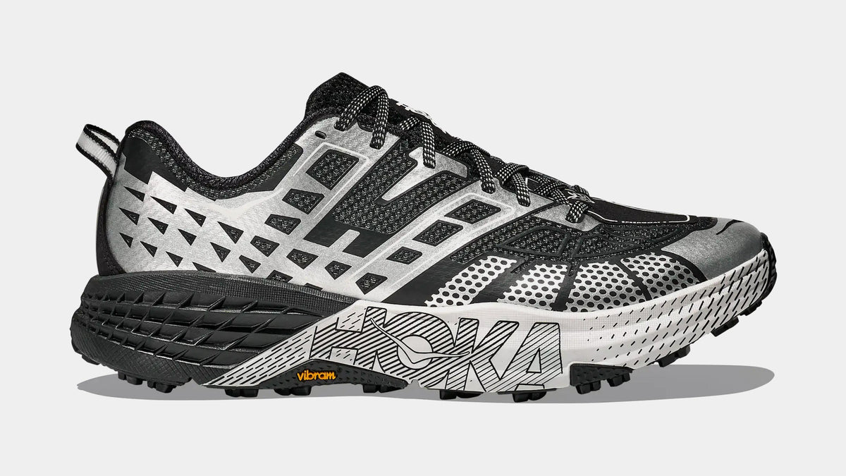 Speedgoat 2 TS Mens Running Shoes (Black/Stardust)