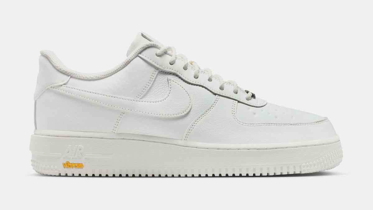 Air Force 1 Gore Tex Mens Lifestyle Shoes (Summit White/Off White/Speed Yellow/Summit White)