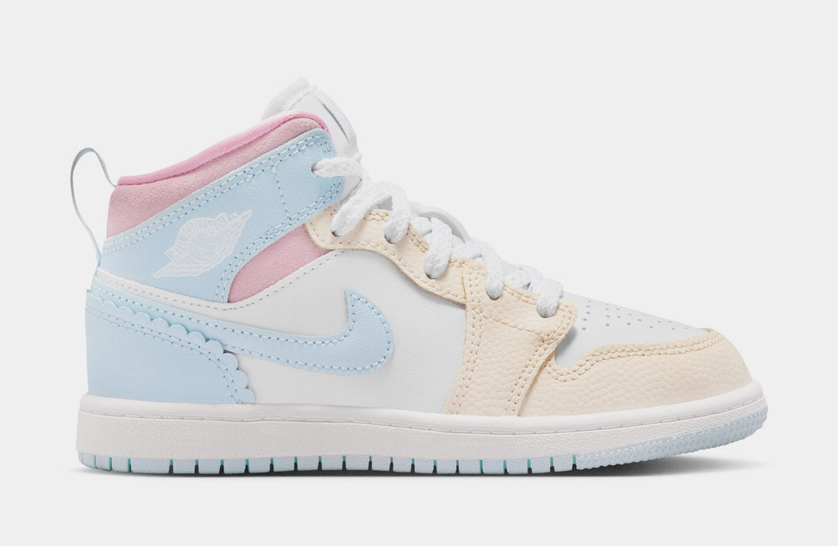 Jordan 1 Mid SE Love Is In The Air Preschool Lifestyle Shoes (Half Blue/Pale Ivory/White/Half Blue)