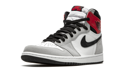 Air Jordan 1 Retro High OG "Light Smoke Grey" 555088 126