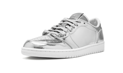 Air Jordan 1 Low Pinnacle "Metallic Silver" 852549 003