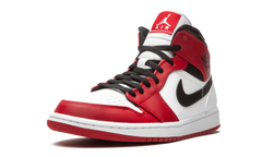 Air Jordan 1 Mid "Chicago 2020" 554724 173