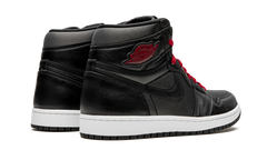 Air Jordan 1 Retro High OG "Black Satin/Gym Red" 555088 060
