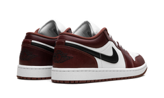 Jordan 1 Low SE "Dark Pony" HF3148 102