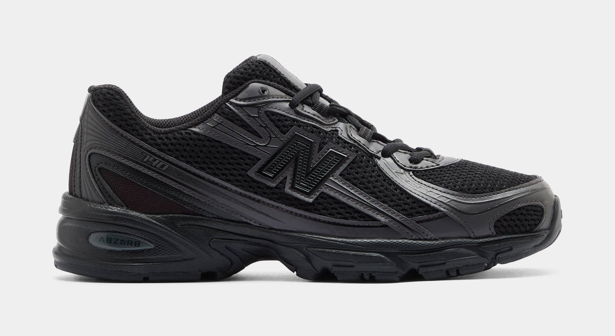 740 Mens Running Shoes (Black/Cement Grey)