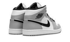 Air Jordan 1 Mid "Light Smoke Grey" 554724 092