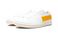 Jordan 1 Low Centre Court "University Gold" DJ2756 102