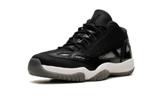 Air Jordan 11 Low IE "Black/White" 919712 001